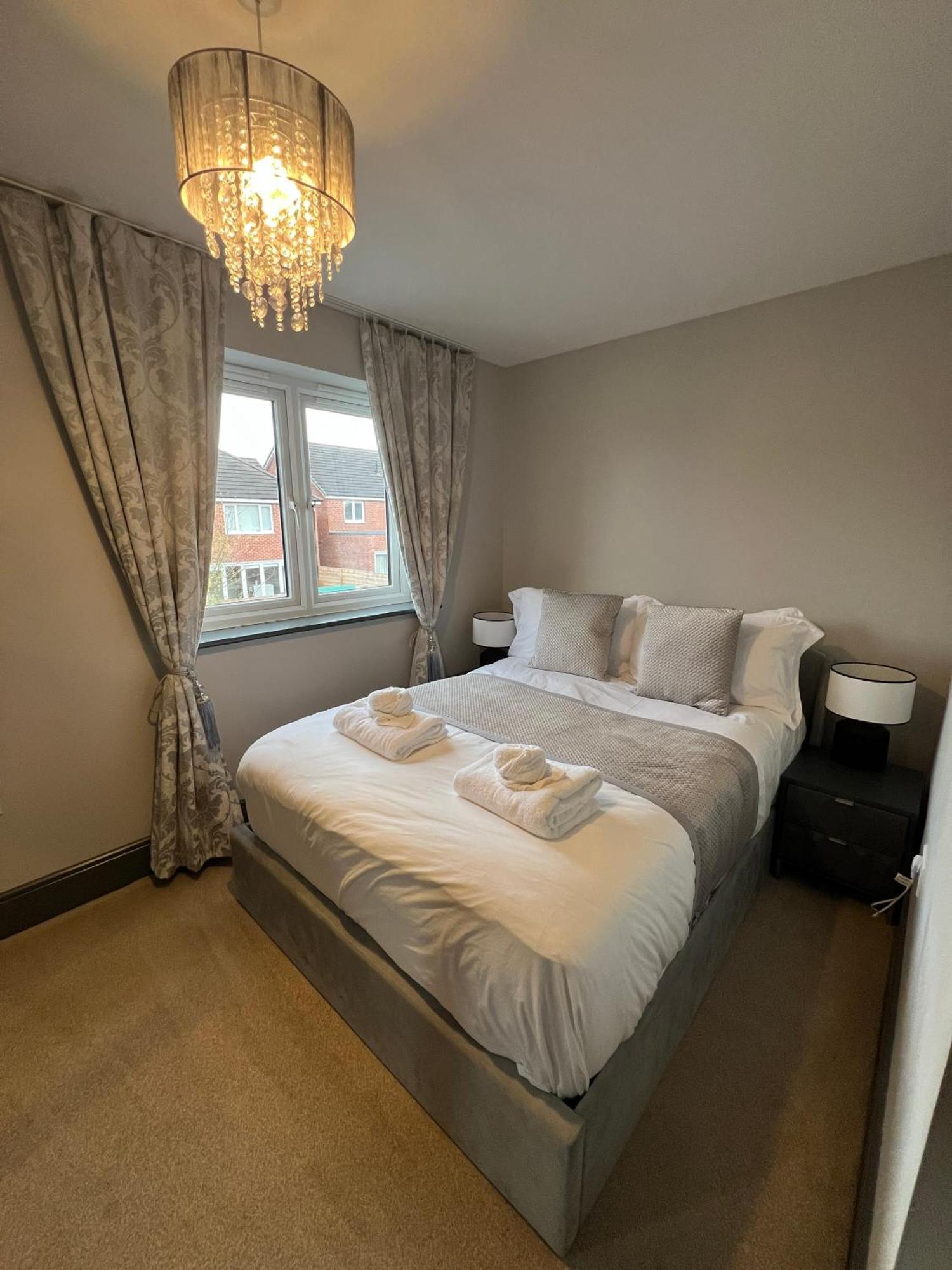 Luxury Durham Home In Dh1, Free Parking, No Fees Экстерьер фото