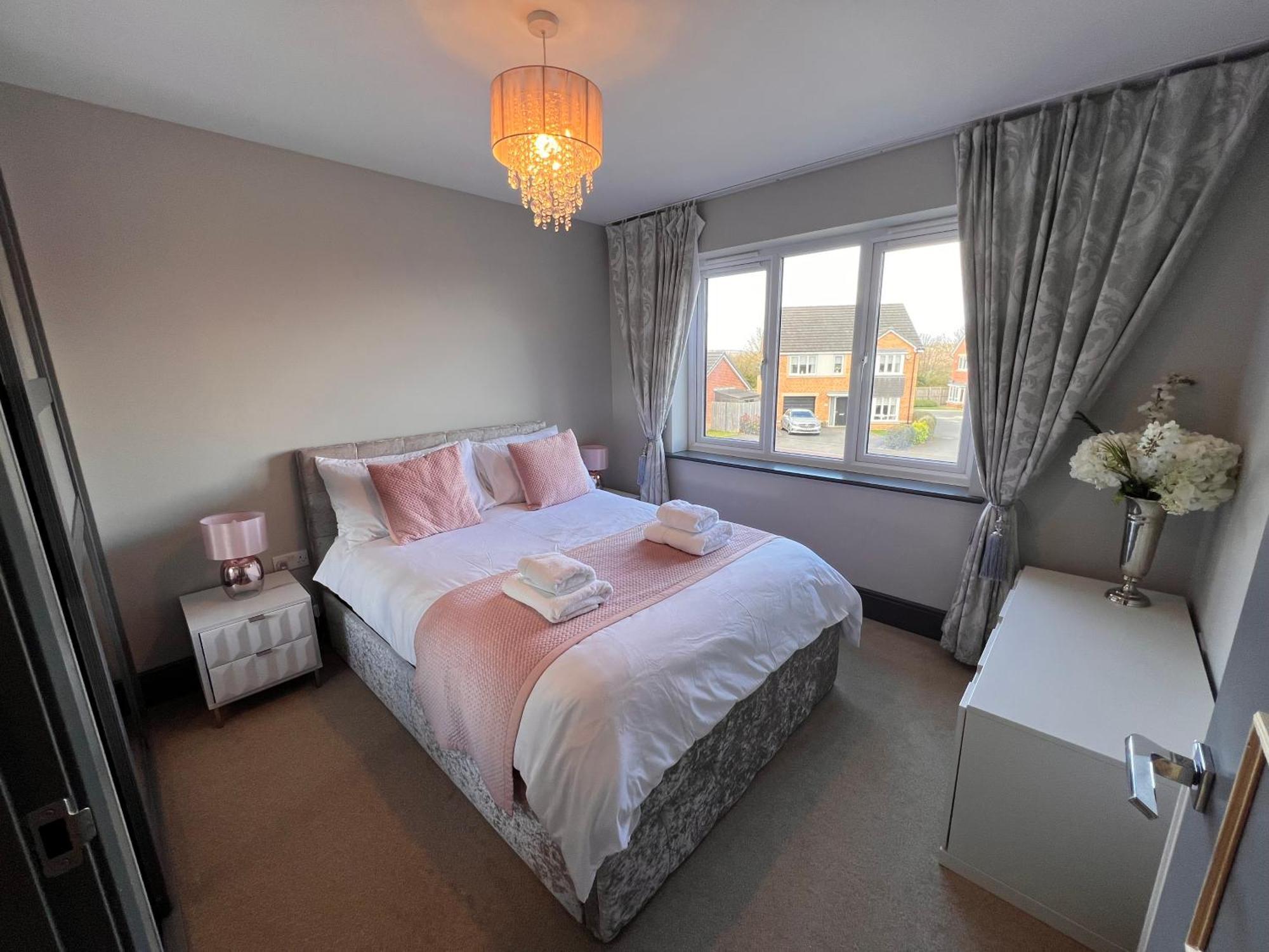 Luxury Durham Home In Dh1, Free Parking, No Fees Экстерьер фото